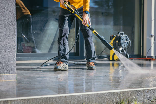 Why Choose Our Certified Pressure Washing Experts for Your Project Needs in Hanapepe, HI?